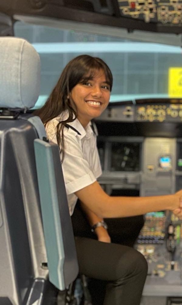 Capt Saanvi Pilot with Air Vistara